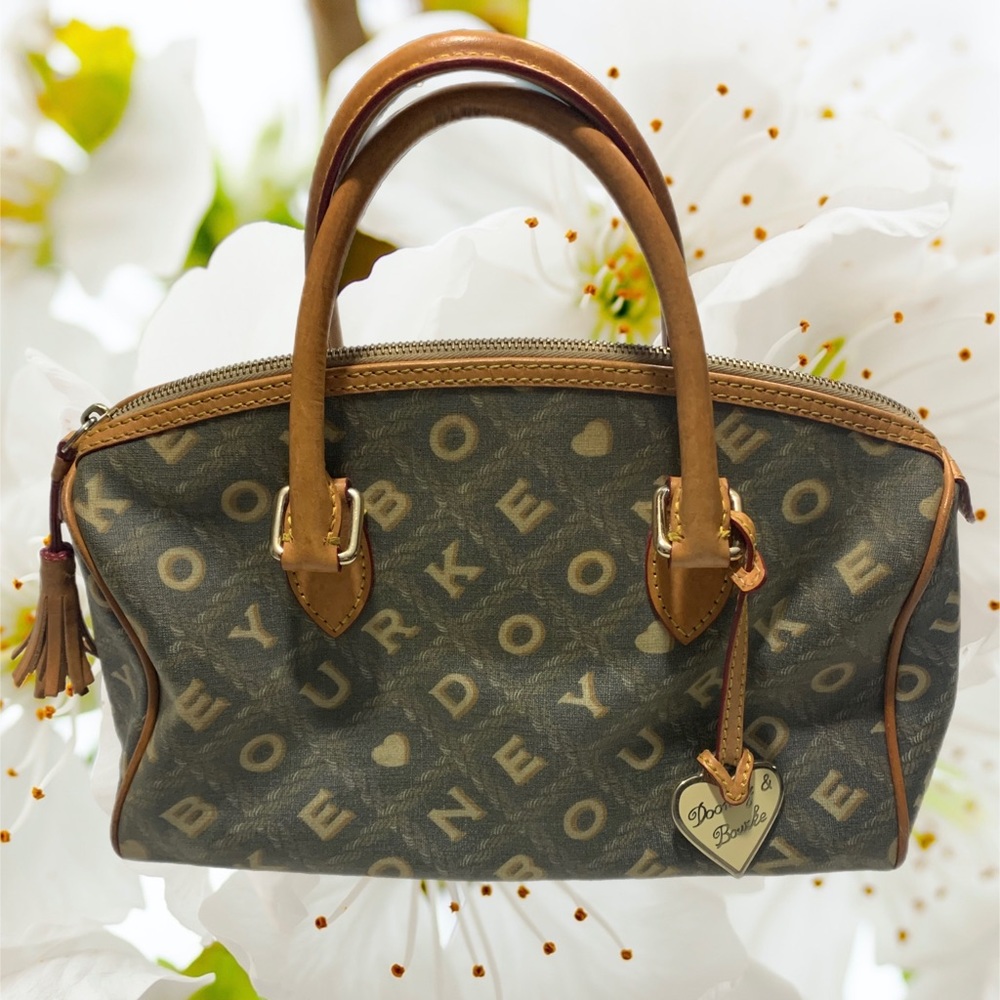✨Vintage Dooney & Burke satchel